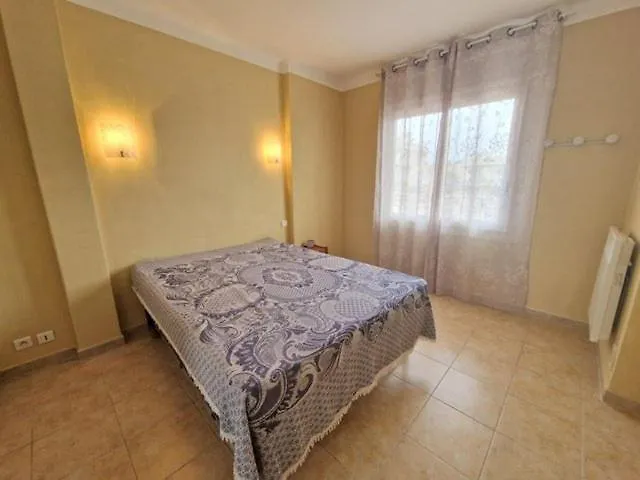 Apartment 4reg1- T2 Situe Au Coeur De La Station Balneaire